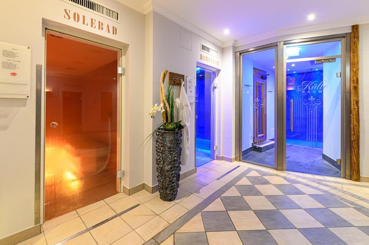 Wohlfuehlhotel Schiestl Fügen Exteriör bild