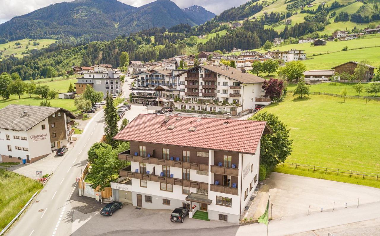 Wohlfuehlhotel Schiestl Fügen Exteriör bild
