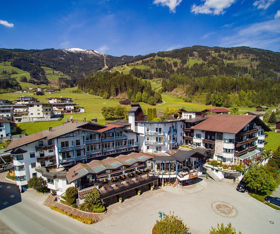 Wohlfuehlhotel Schiestl Fügen Exteriör bild
